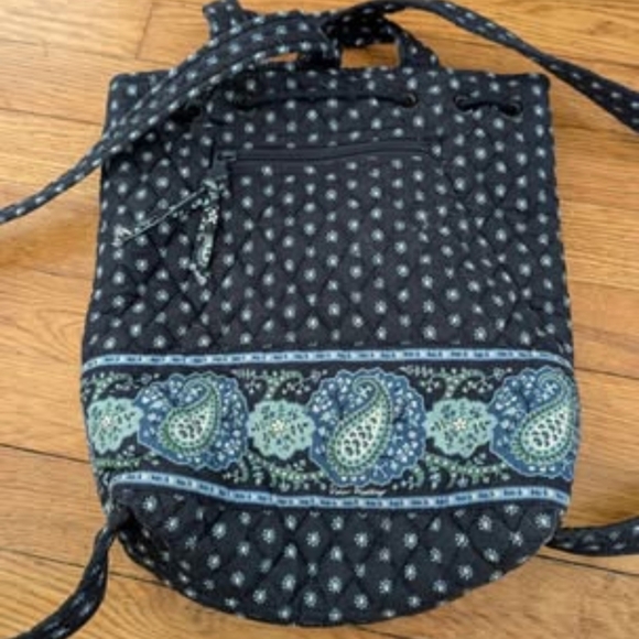 Stylish Black and Green Quilted Tote Bag - Picture 2 of 5